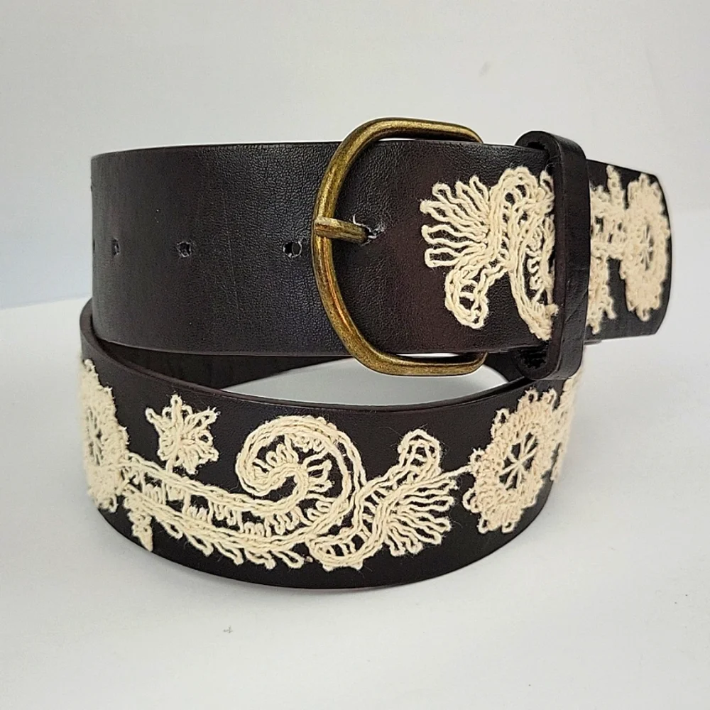 Boho Chic Crochet Embroidered Belt Black Size 32 - Picture 3 of 10